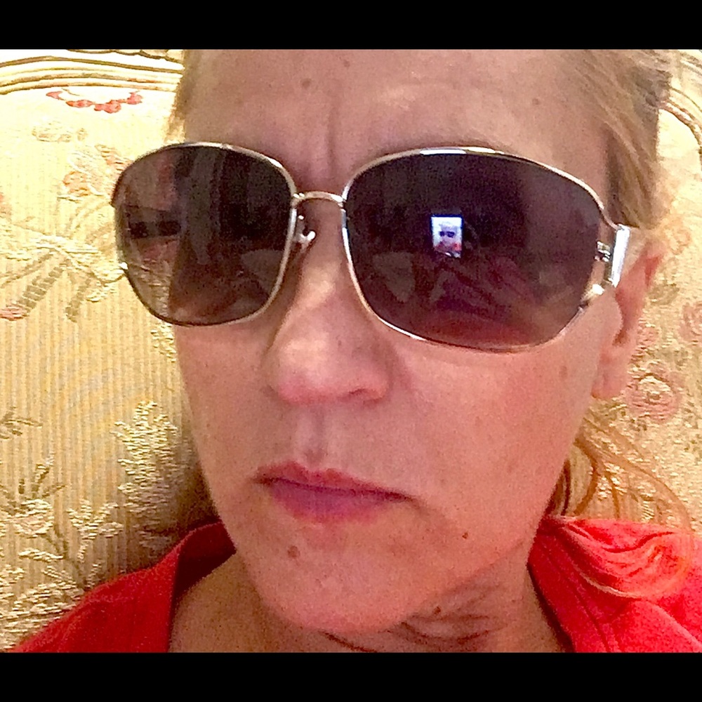 Coach sunglasses and original case included.